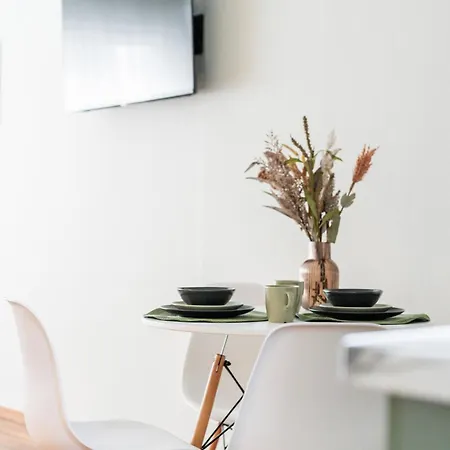 Elcada Apartments-downtown Apartment